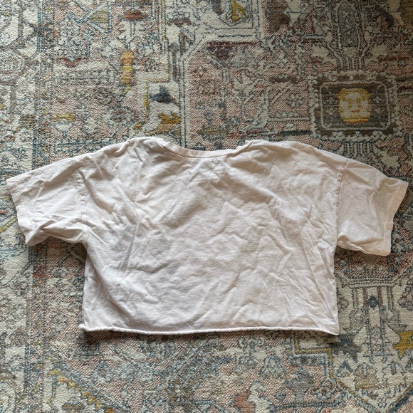 Light pink crop tee - Picture 2 of 3